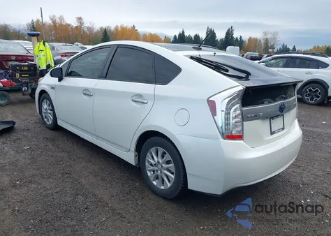 2015 Toyota Prius Plug-In from USA, damaged, VIN JTDKN3DPXF3068168